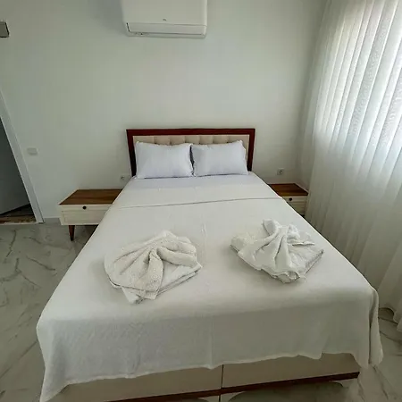 Erdem Aparts 4 * Kas